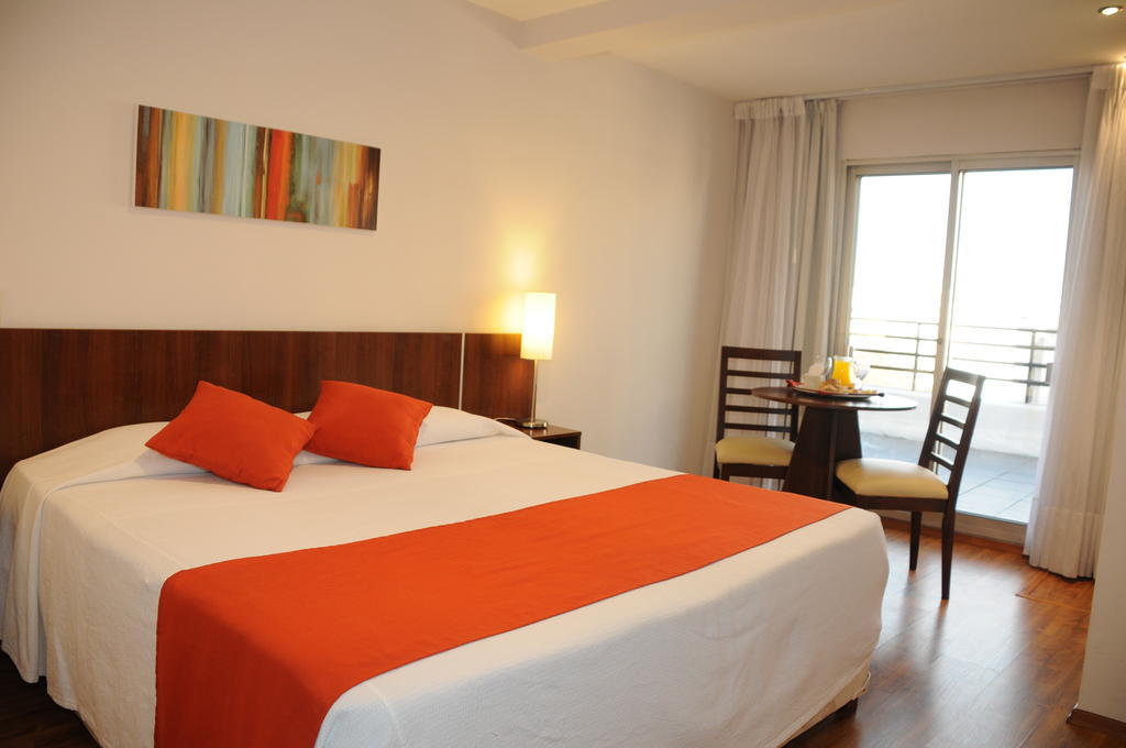 Hotel California Montevideo Exterior foto